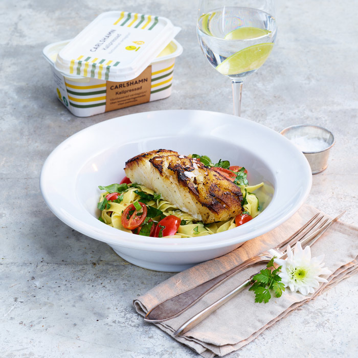Torskrygg med örtig tagliatelle